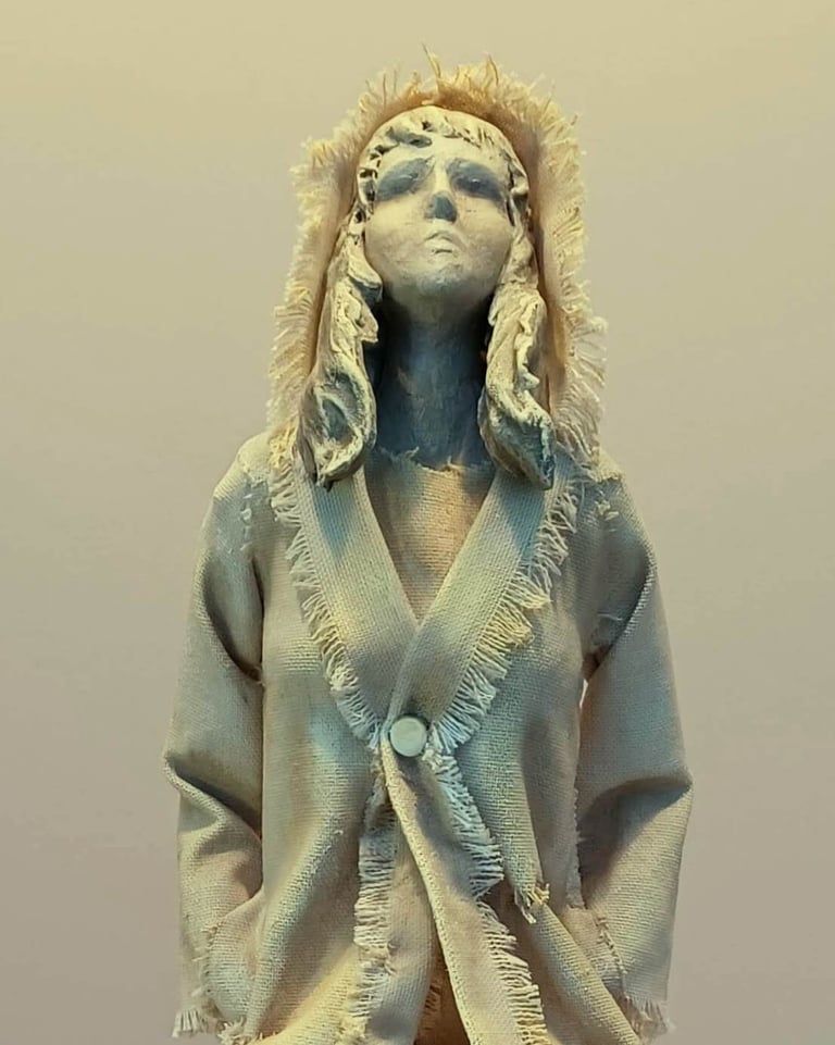 A clickable link leading to a page with information about the sculpture 'Aspire'