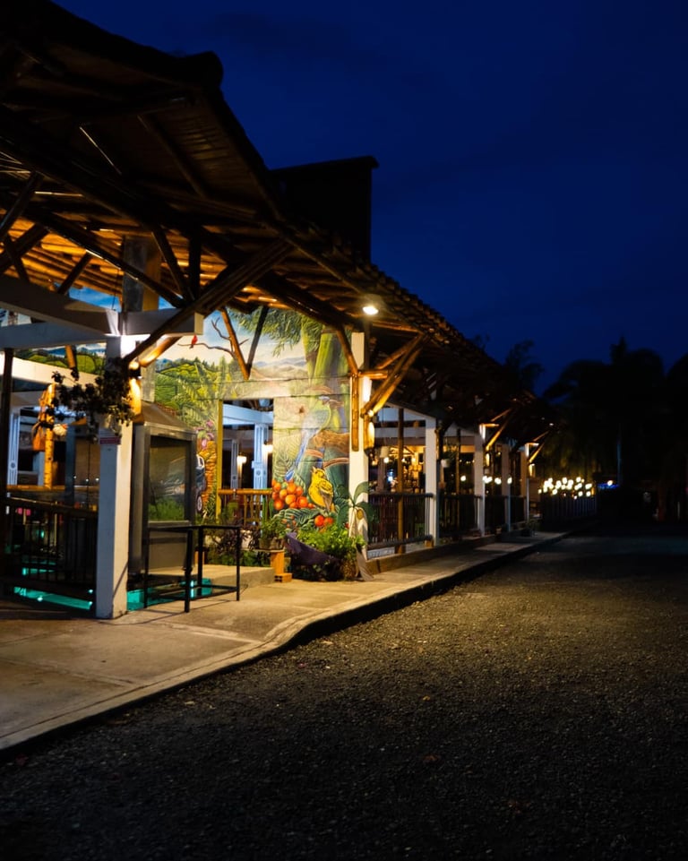 Restaurante del Hotel Palmas de Santa Helena Quimbaya Quindío