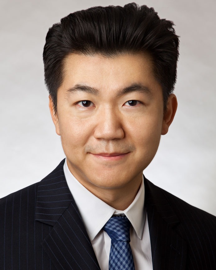 Corporate portrait of executive in the legal recruiting industry