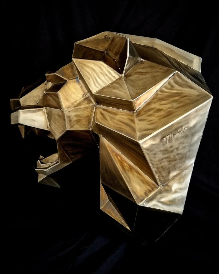 statue en inox d'un lion à grenoble