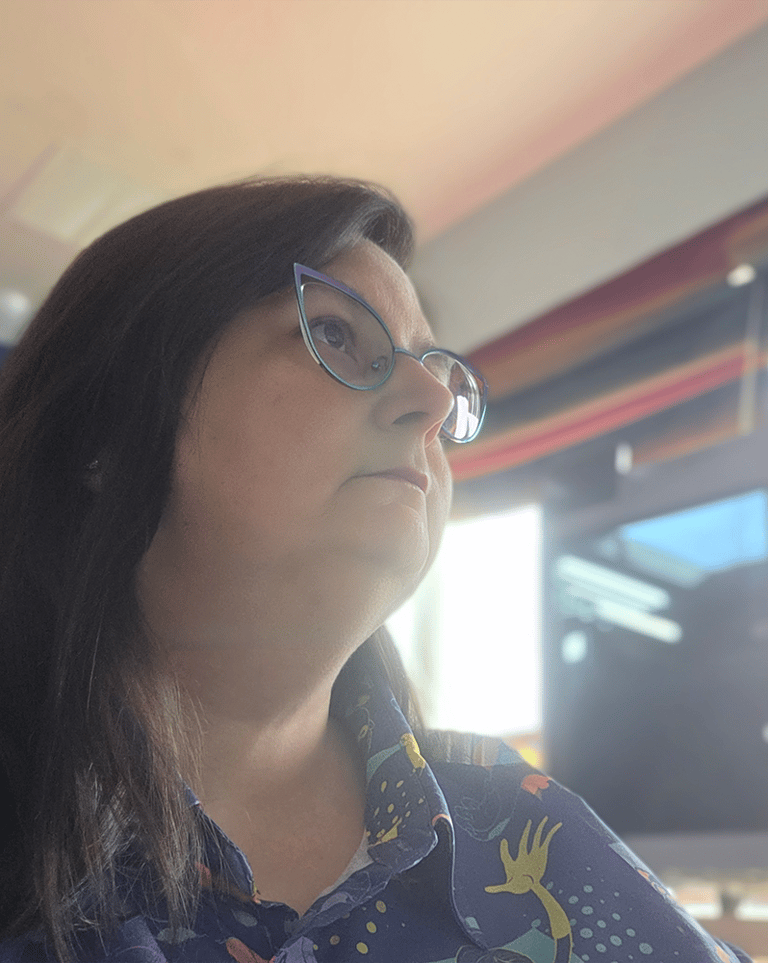 April Mazzola side profile picture.