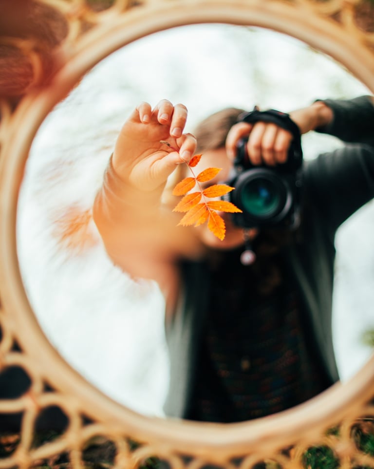Ursule Leipute Stasioniene photography self portrait in autumn
