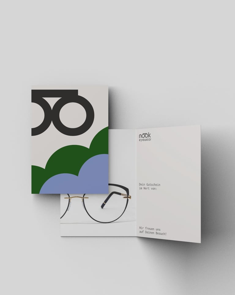 Corporate Design Beispiel: Flyer, Broschüre