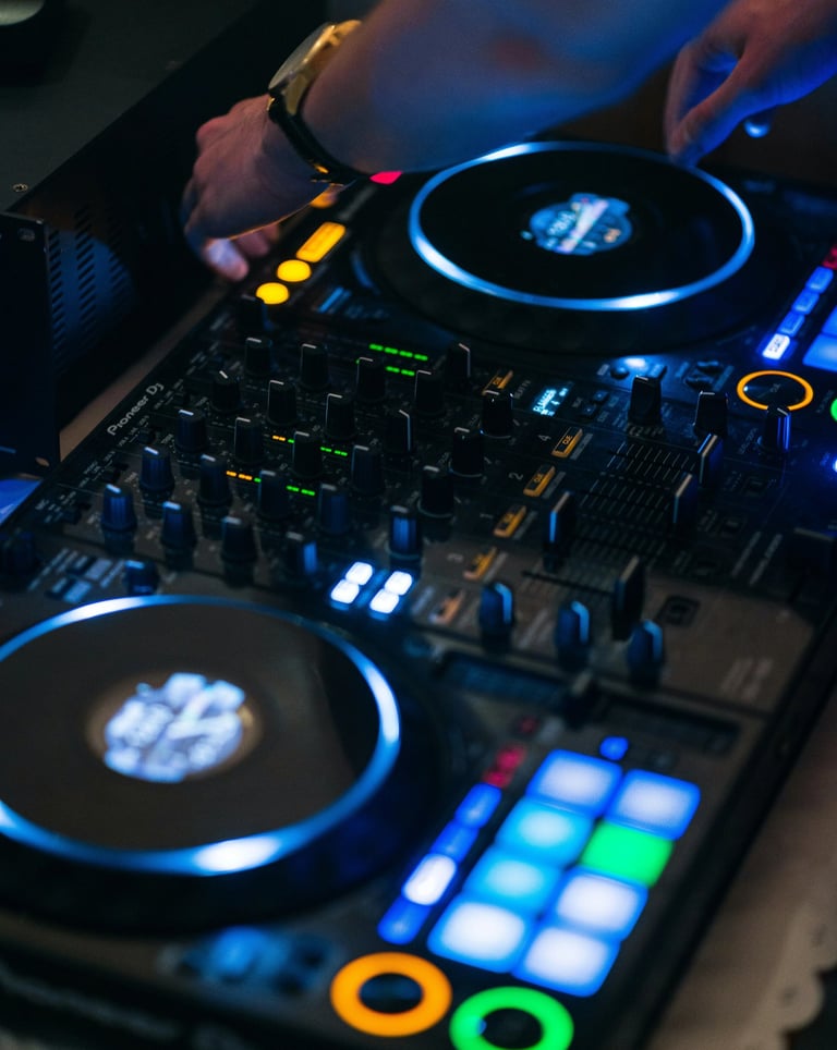 DJ Thibault animation musicale évènements mariage anniversaire professionnel 1