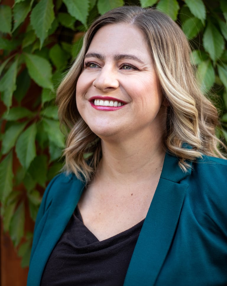 Leah Fink All Thrive