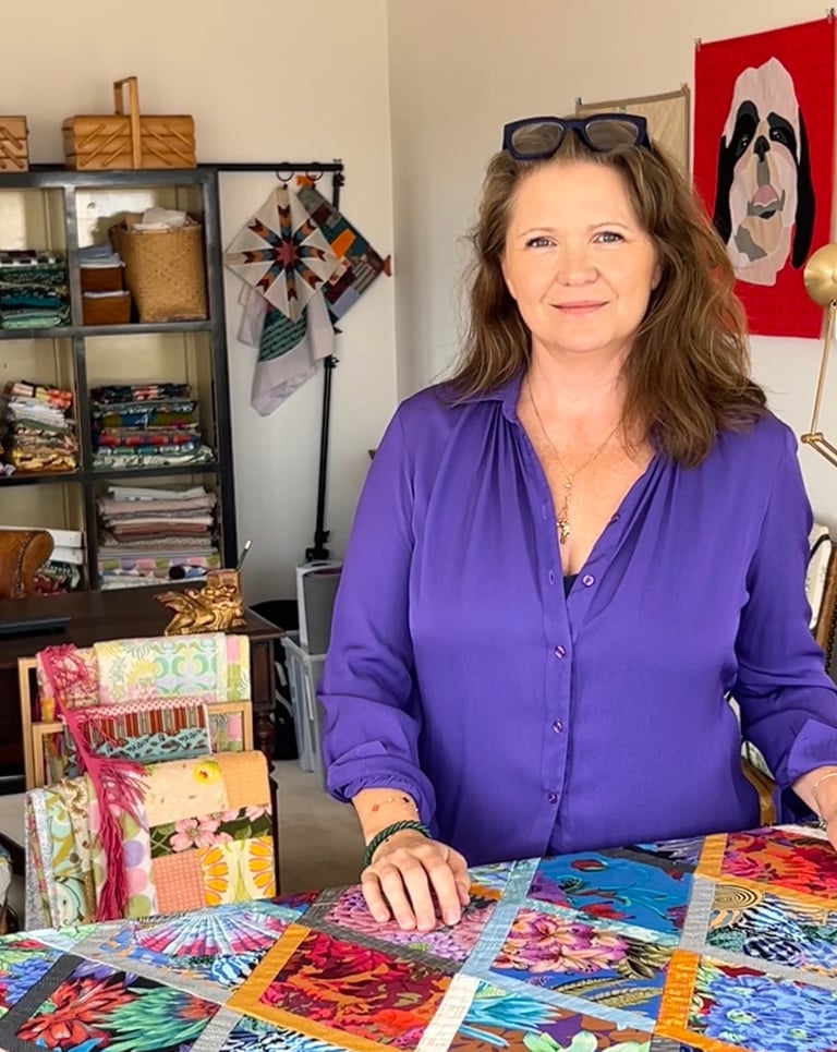 Sonja, founder of SoGrizz Quilting