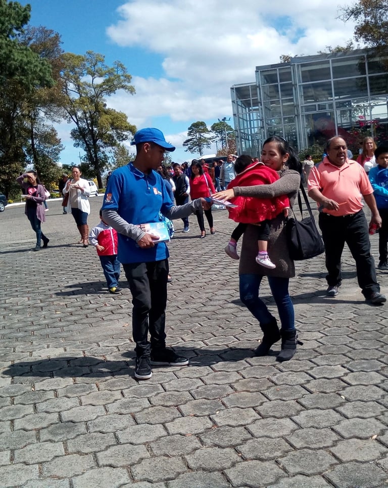 volanteo en guatemala, volanteo peatonal en areas de alto trafico