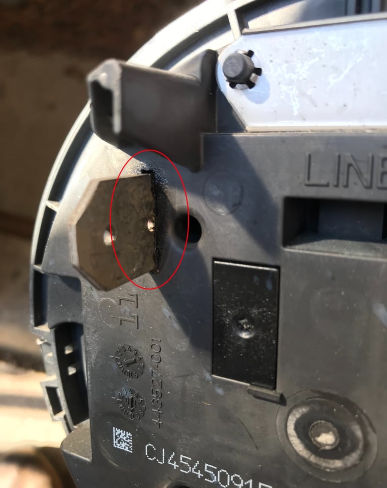 Burnt prong on electric meter