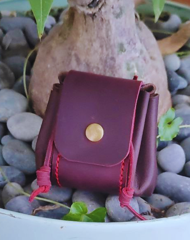 Amo Adi genuine leather goods minimalist dice pouch drawstring leather