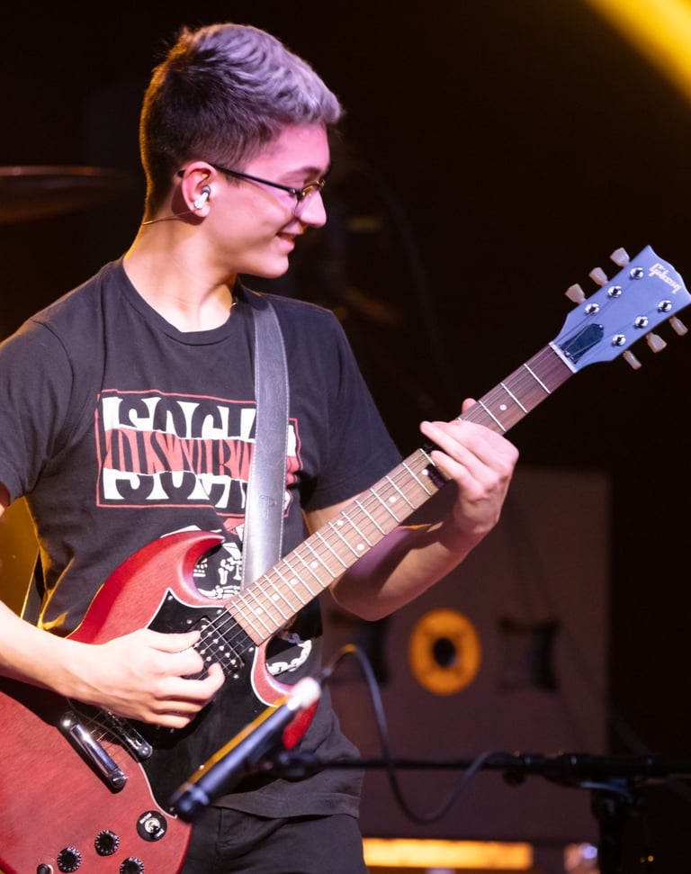 Online Guitar Lessons Level Up Your Guitar Rock Guitar Lessons