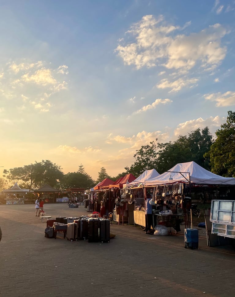 Night market Laos