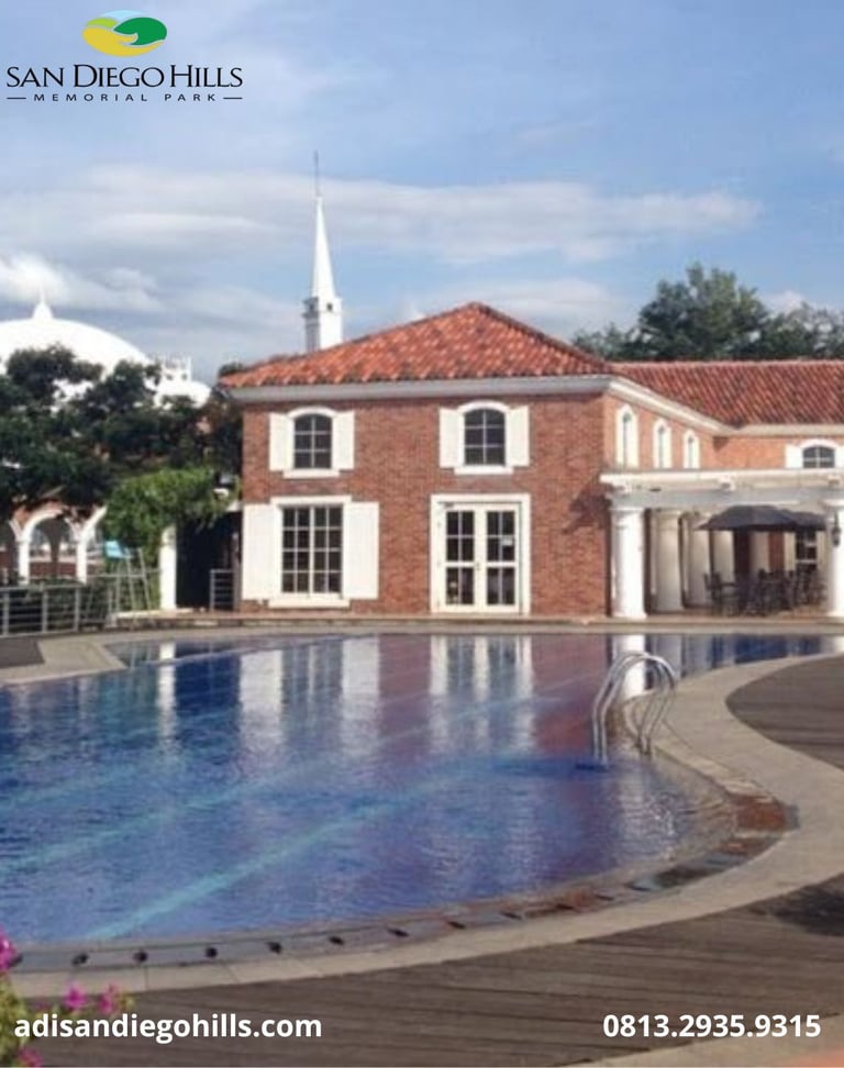 Fasilitas kolam renang di San Diego Hills Karawang untuk kenyamanan keluarga saat berkunjung ziarah