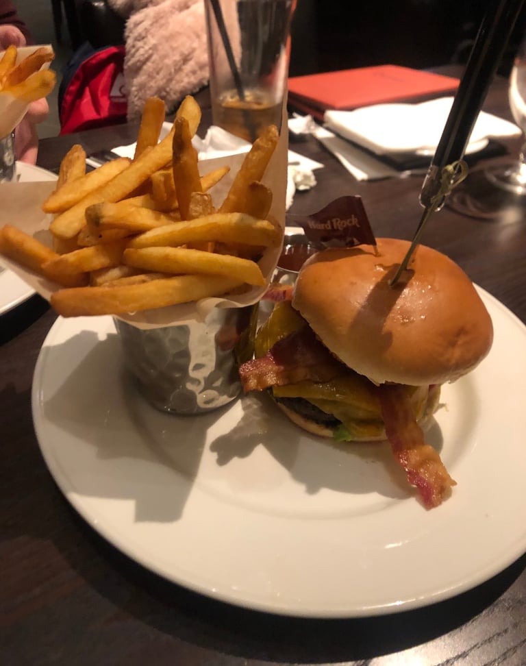 Hamburger - Hard Rock Cafe Orlando