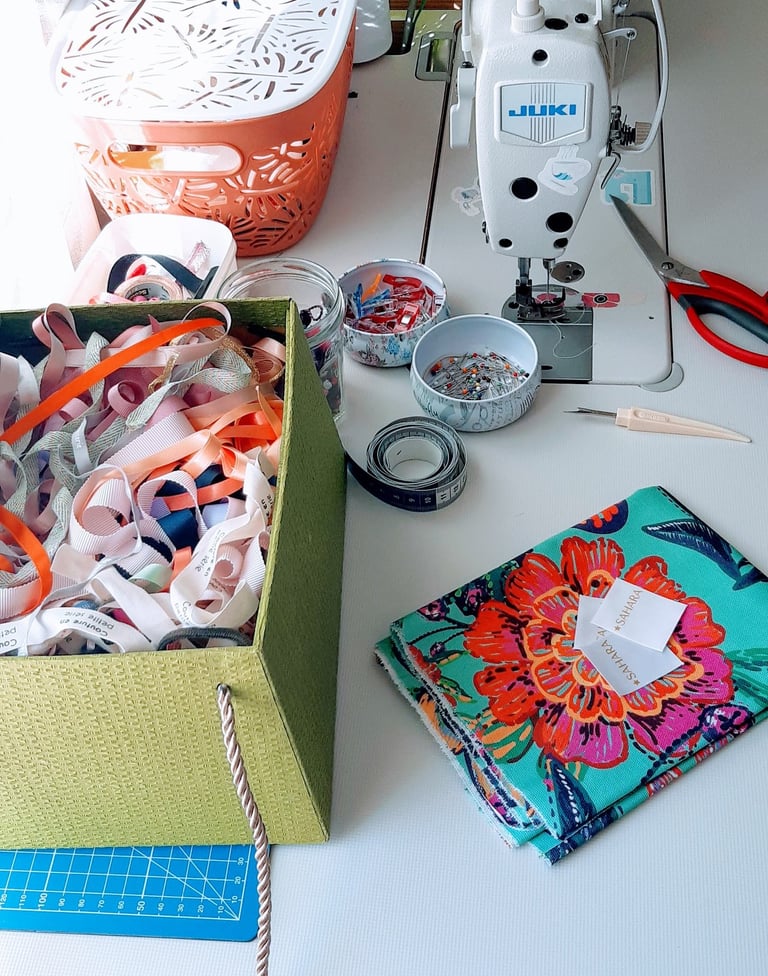 rubans  multicolores en tissu satin 