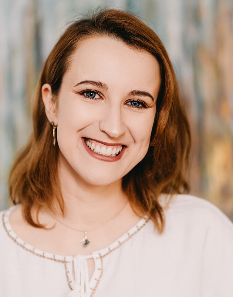 portret artystki - Alicja Król - Luka w Sztuce