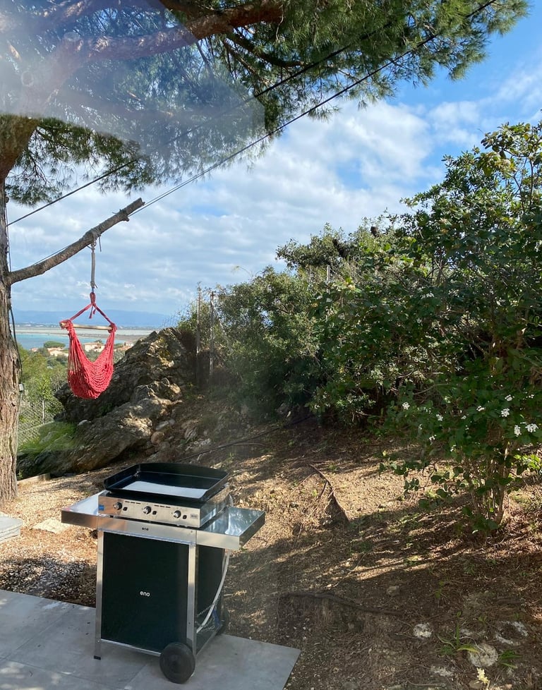 Plancha au Gaz et Hamac mono-place