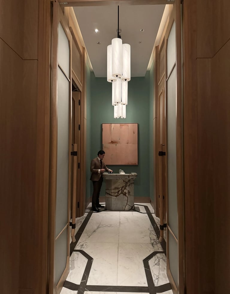 รีวิว 1970 Bar & Spire Rooftop at Dusit Thani Bangkok review