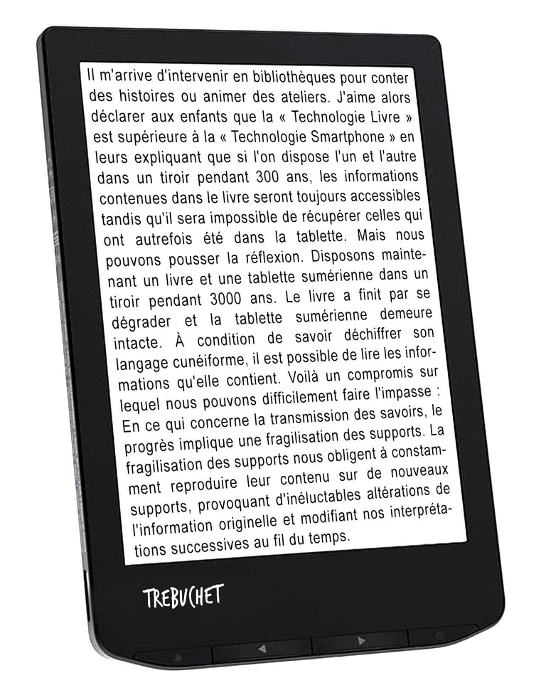 Une liseuse avec un texte de Simon Lalu