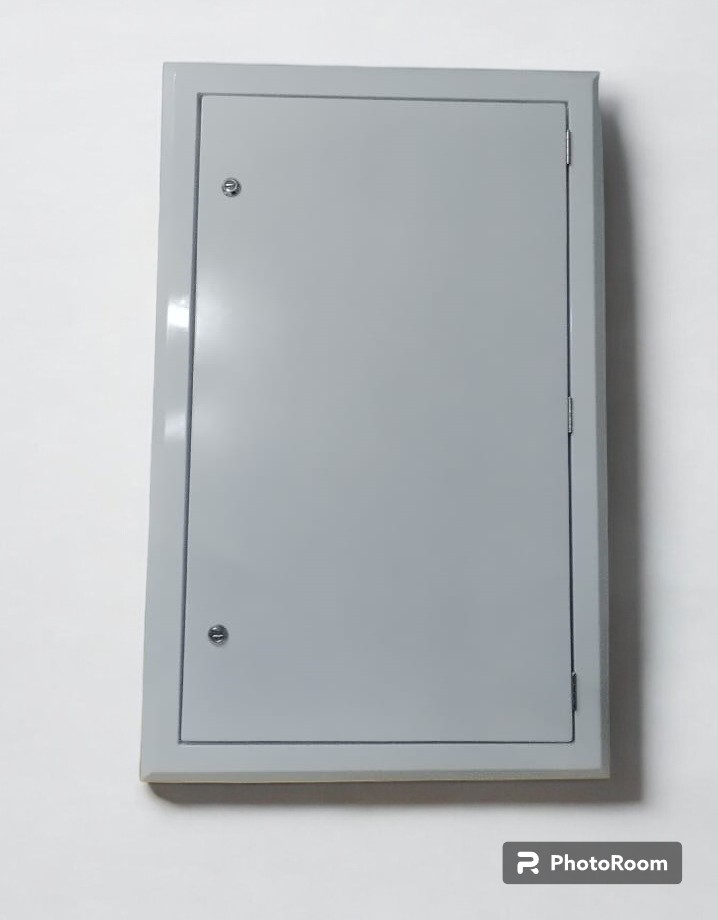 quadro de embutir, painel elétrico de embutir, fibra de vidro