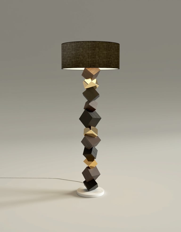 Lampadaire Pyrite en noyer, moabi et laiton poli. Pied en marbre blanc et abat-jour en lin noir.