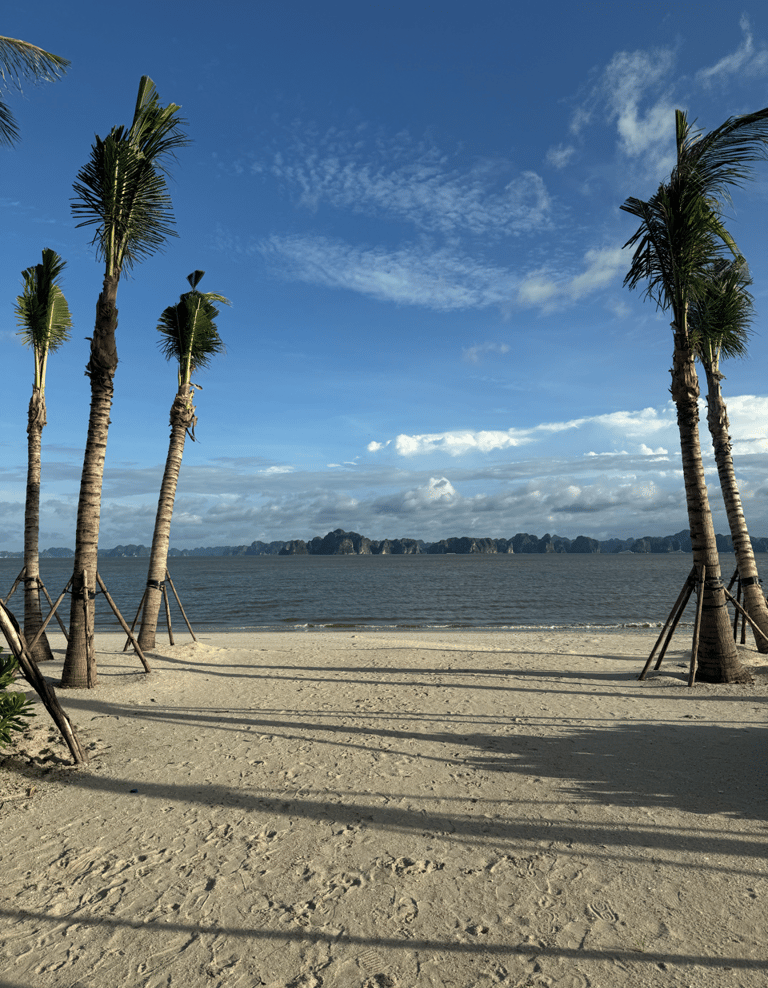 รีวิว Intercontinental Halong Bay Review