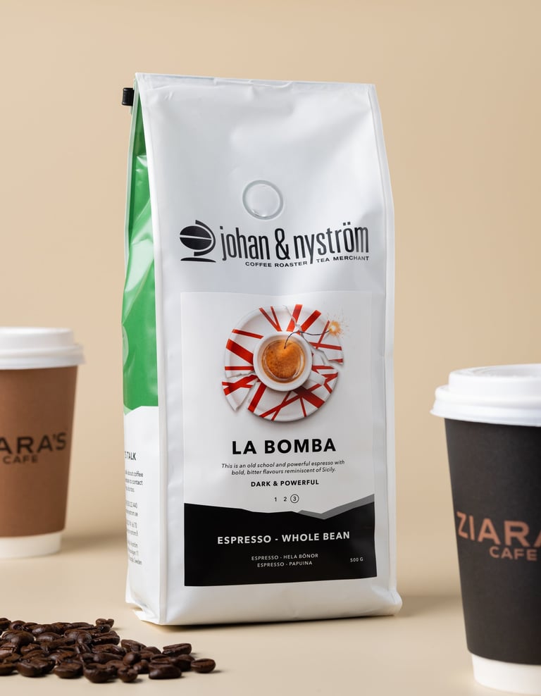 coffee package and coffee cups
