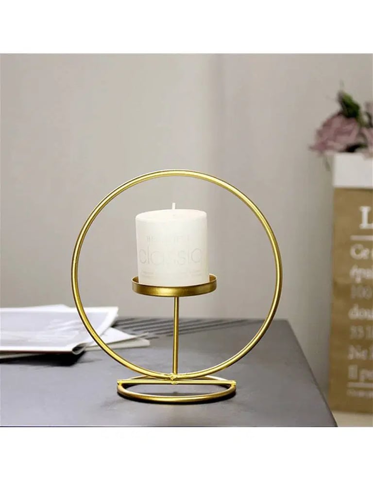 Brass rounded candle stand