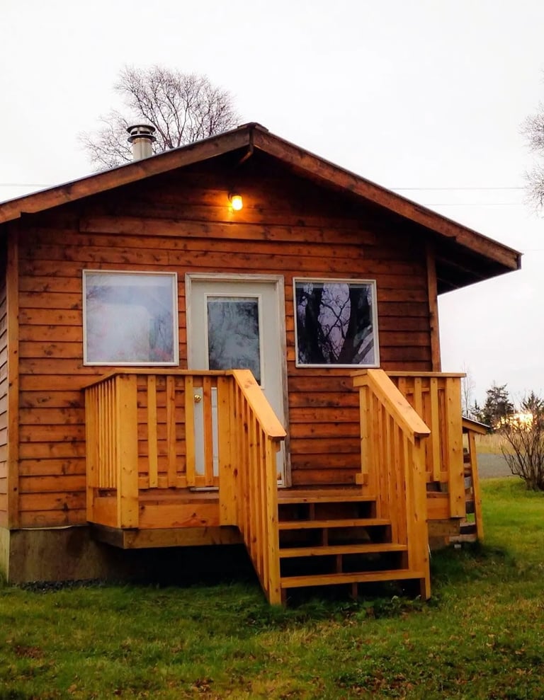 Midnight Sun Cabin in Ninilchik