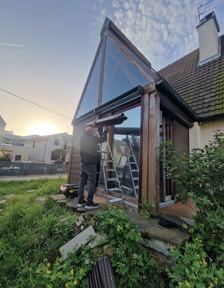 store en campagne avec coucher de soleil