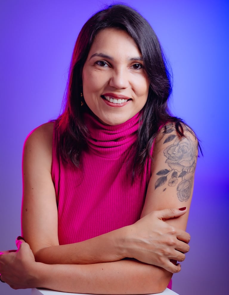 Cintia Calil, ❤️ Inspiração e apoio para mulheres que desejam superar o divórcio e casar novamente.