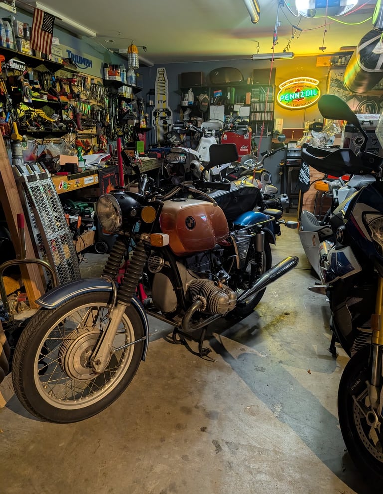 1973 BMW R75/5 project bike purchased in June 2025. Waiting on Siebenrock Replacement Kit for motor