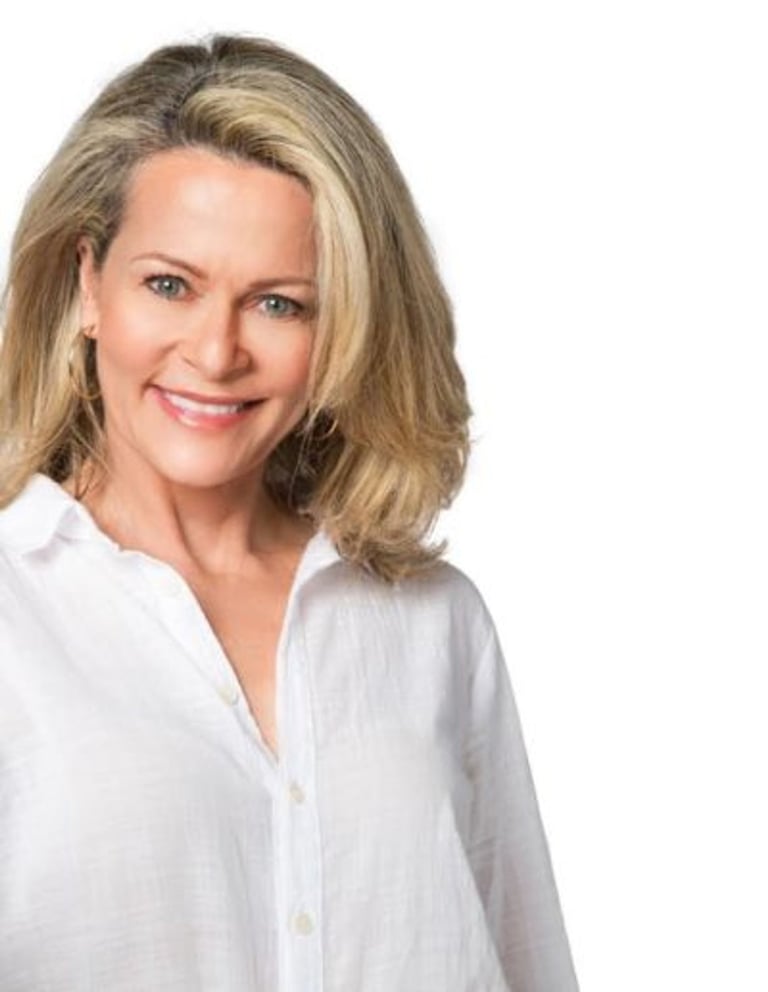 A headshot of Kristen Coffield