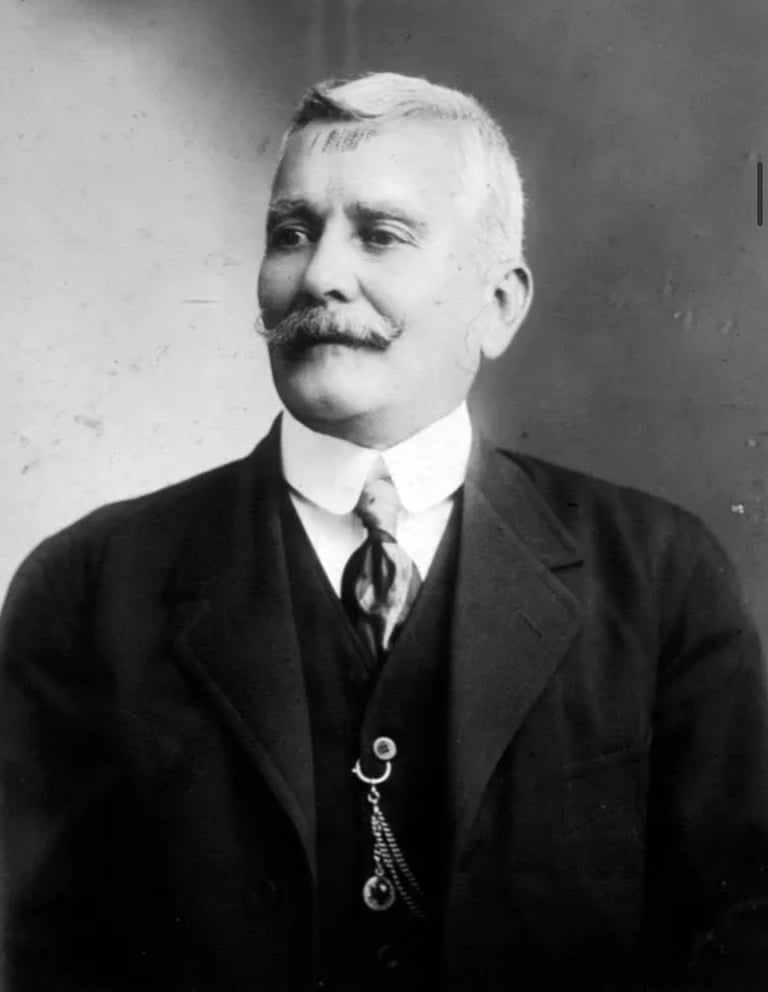 Isidro Pivaral Batres