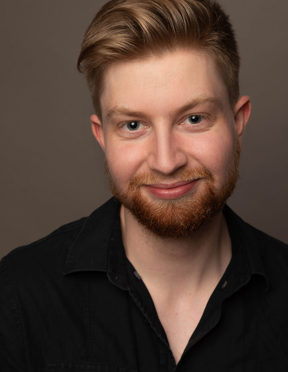Professional digital marketing reference and owner of Ian R Creative