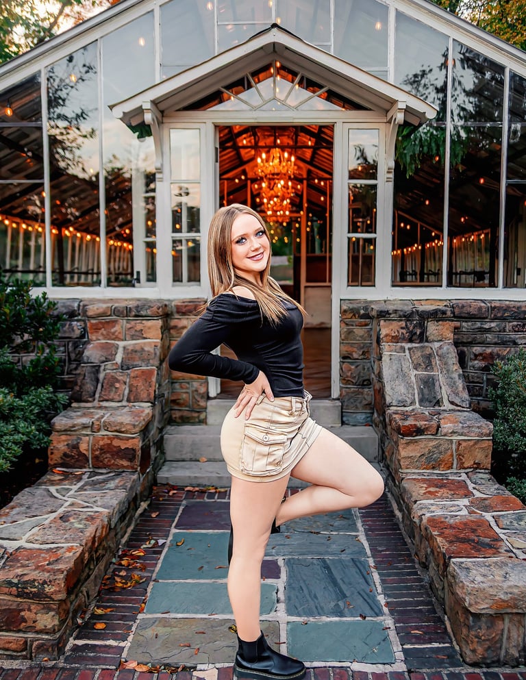 Lancaster PA senior pictures. Palmyra PA senior pictures. Lititz PA senior pictures. Elizabethtown PA senior pictures.