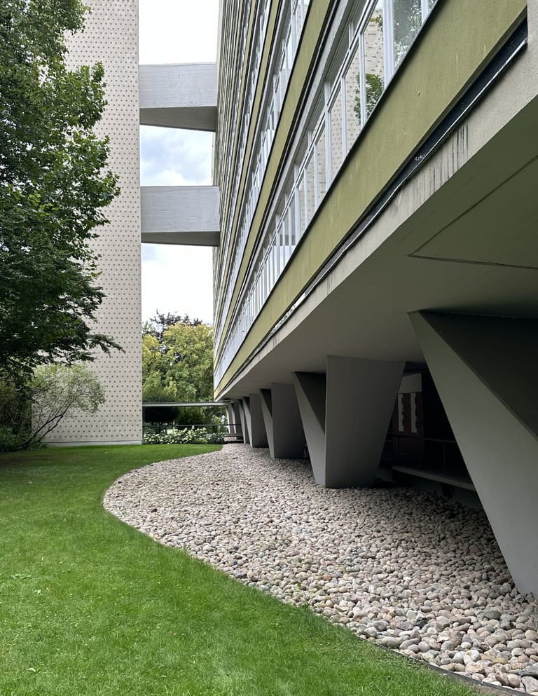 Oscar Niemeyer daugiabutis Berlyne