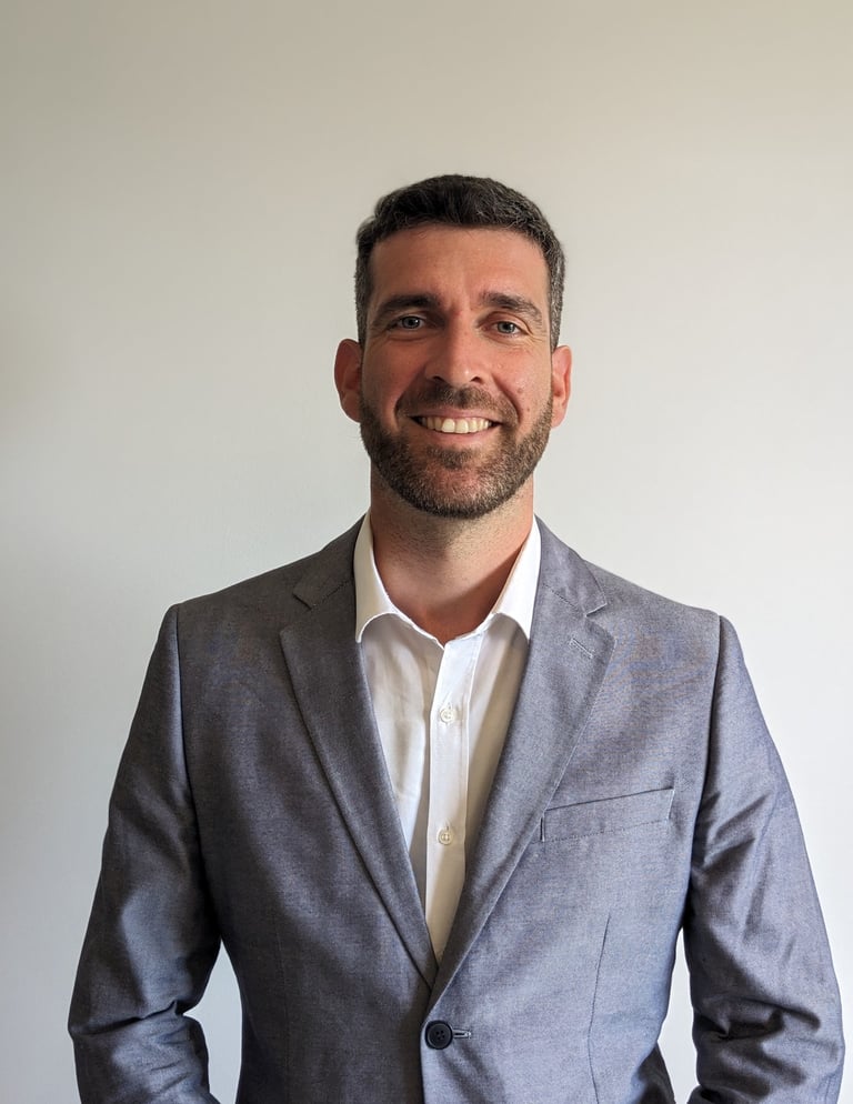 Portrait de Laurent BALLY, fondateur de Voice2success