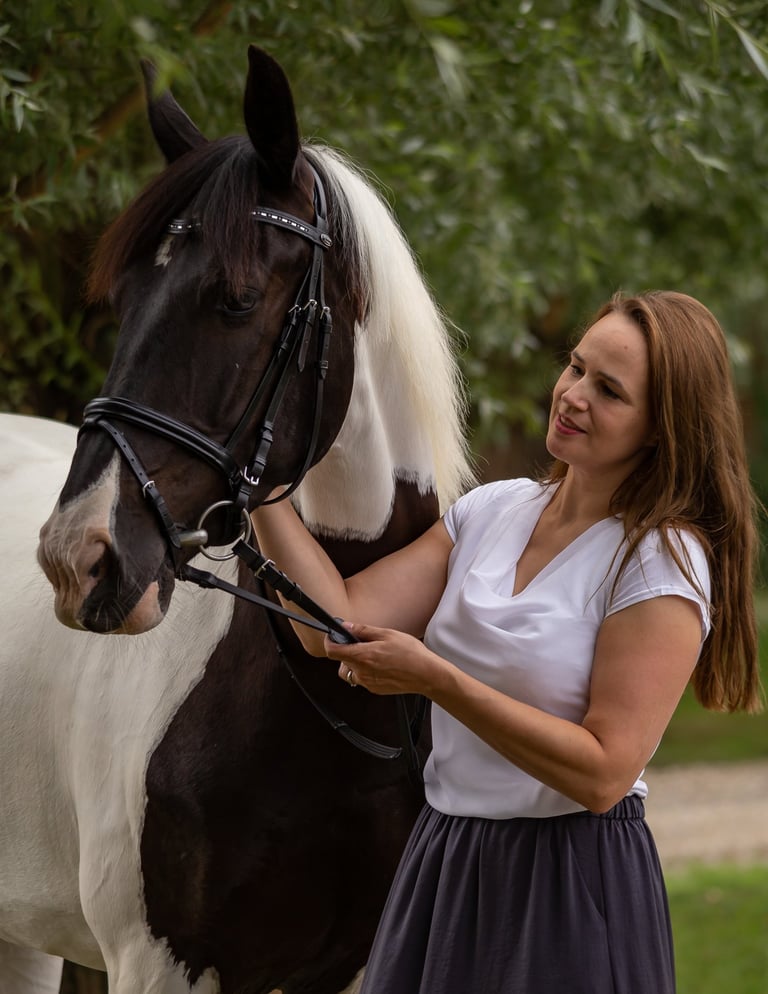 Jennifer en haar paard Fayah