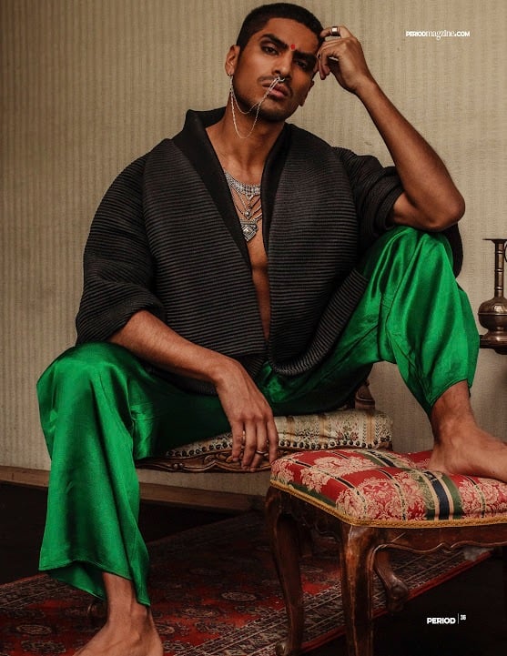 ⁠Dany Peña in black and green fashion look in In Chile