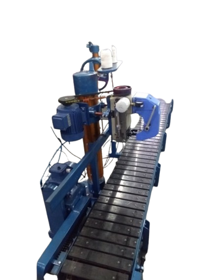 Heavy-duty Fischbein bag closer with integrated conveyor support