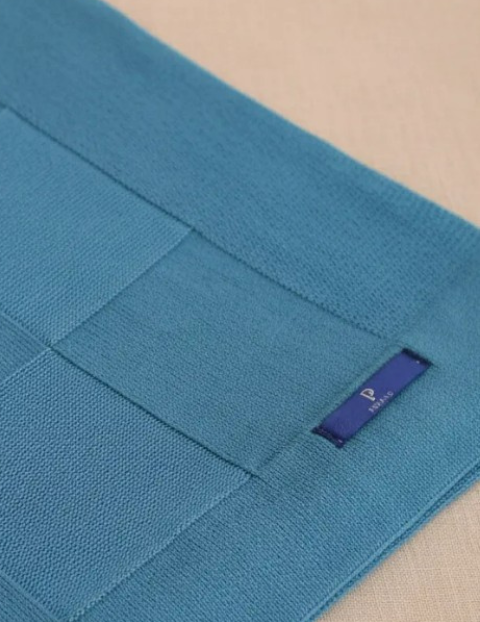 Manta cobertor com desenho quadriculado