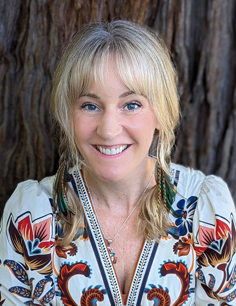 Holly Grossman helping spread joy at Spiritual WTF?! Experience, October 20, 2024