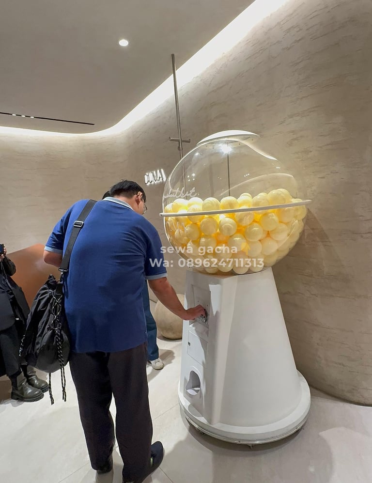 sewa mesin gachapon jumbo white  jakarta