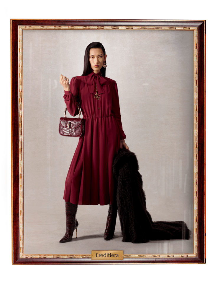 Gucci Spring Summer 2026 – “Ereditiera” deep red dress with bow.