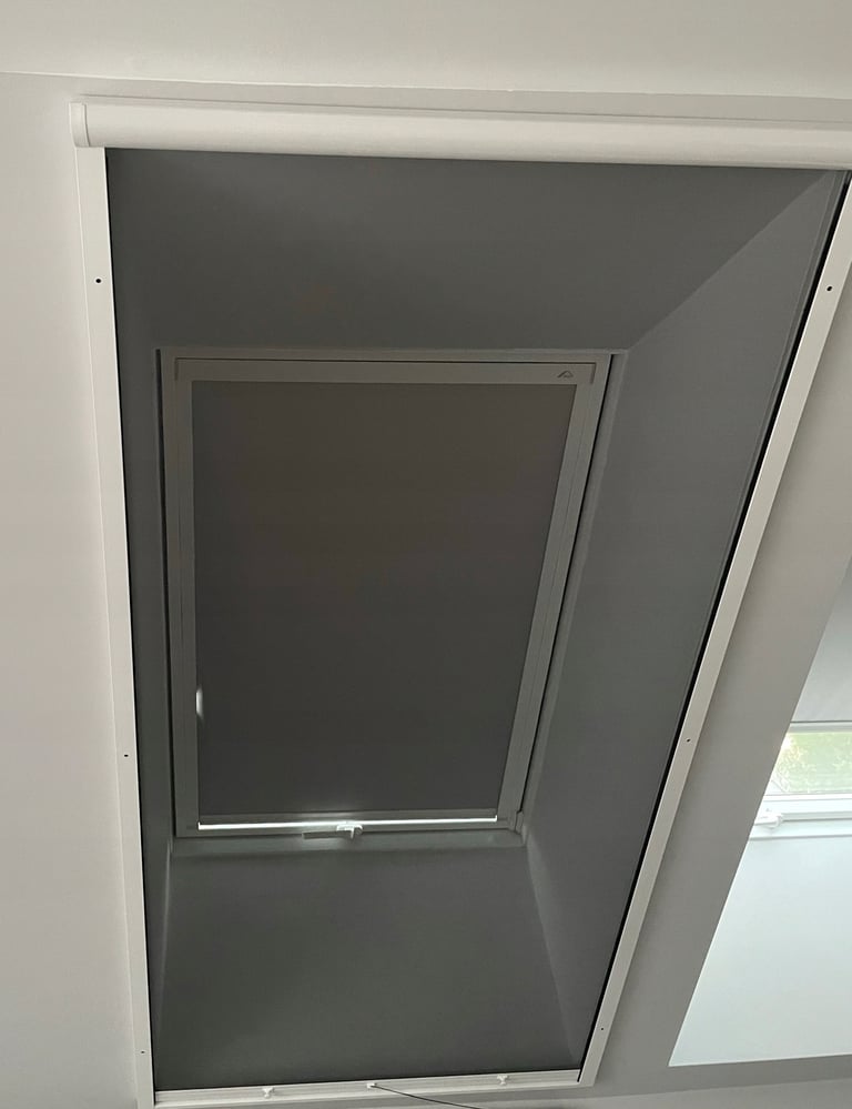 moskitiera rolowana pionowa na okna dachowe, elewacyjne, balkonowe, tarasowe