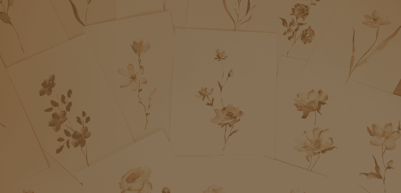fundo esmaecido com a pintura de diversas flores em aquarela