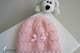 Bonnet et chaussons roses tricotés main