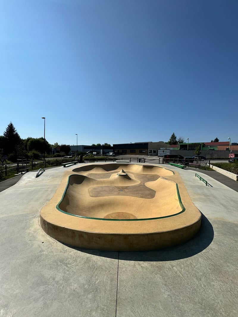 Finition des courbes d'un skatepark DEXS®
