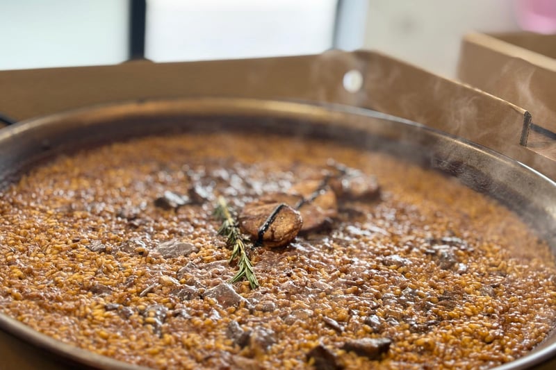 Arroz secreto ibérico y rabo de toro