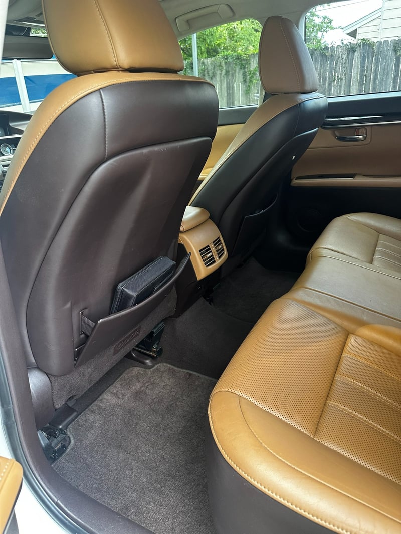 Clean vehicle interior
